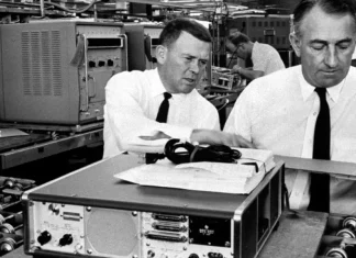 David Packard: Co-Founder of Hewlett-Packard and Technology Pioneer